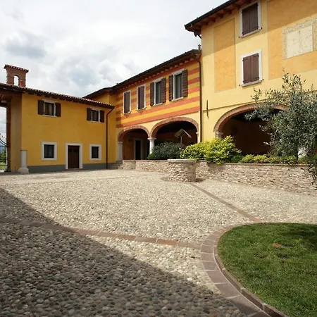 Alloggio per agriturismo L'unicorno